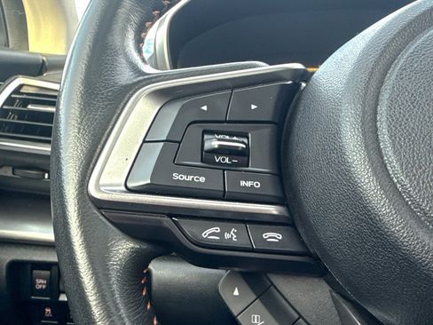 Used 2020 Subaru Crosstrek 2.0i Limited w/ Moonroof Package w/Navigation image 42