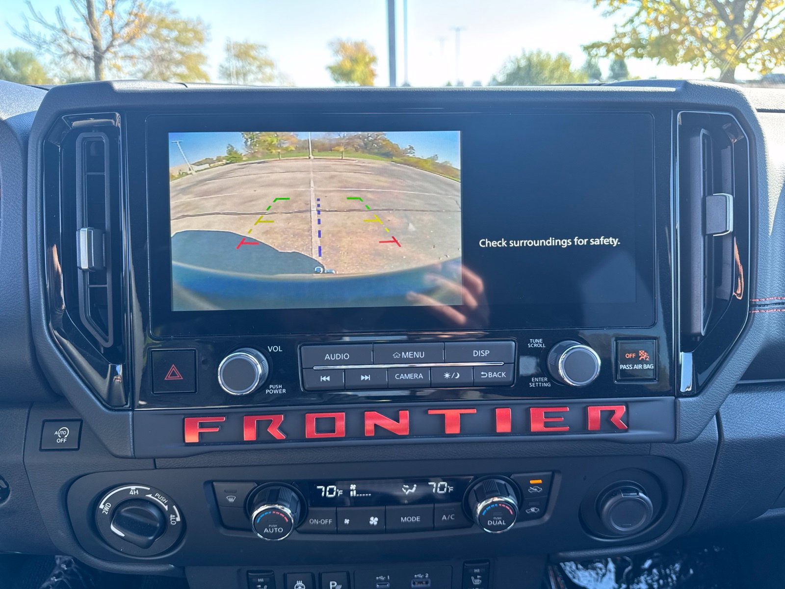 Used 2026 Nissan Frontier PRO-4X w/ Tow Package AWD/4WD image 24