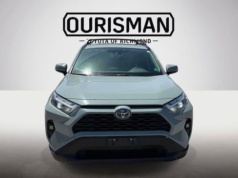 Certified 2022 Toyota RAV4 XLE Premium AWD/4WD image 5