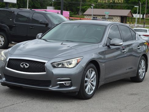 Used 2016 INFINITI Q50 Premium w/ 2.0T Premium Plus Package RWD image 1