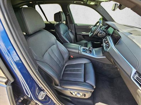 Used 2020 BMW X5 M50i w/ Premium Package AWD/4WD image 20