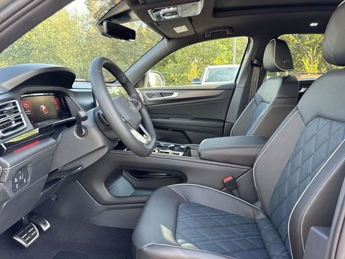 New 2026 Volkswagen Atlas Cross Sport SEL Premium R-Line AWD/4WD image 11