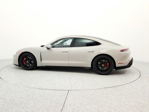 Used 2024 Porsche Taycan GTS AWD/4WD image 8