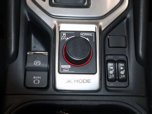 Used 2022 Subaru Forester Premium image 33