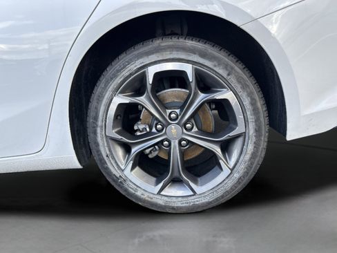 Used 2024 Chevrolet Malibu LT image 10