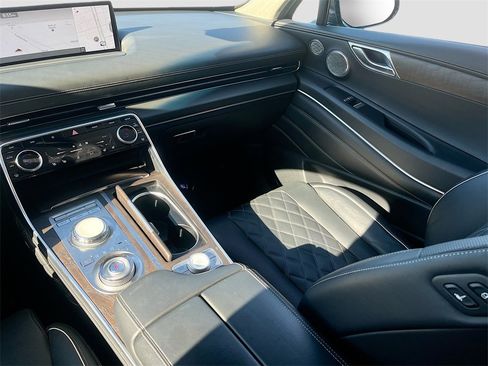 Used 2024 Genesis GV80 3.5T w/ Prestige Package image 25