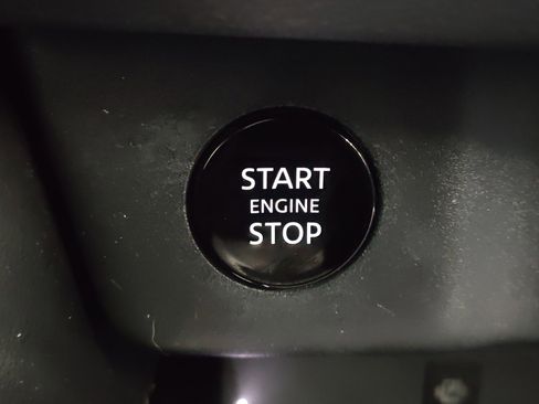 Used 2024 Nissan Rogue Platinum w/ Platinum Premium Package image 38