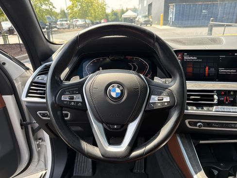 Used 2019 BMW X5 xDrive40i w/ Premium Package AWD/4WD image 78