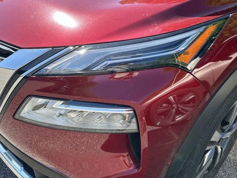 Used 2023 Nissan Rogue Platinum w/ Platinum Premium Package FWD image 10