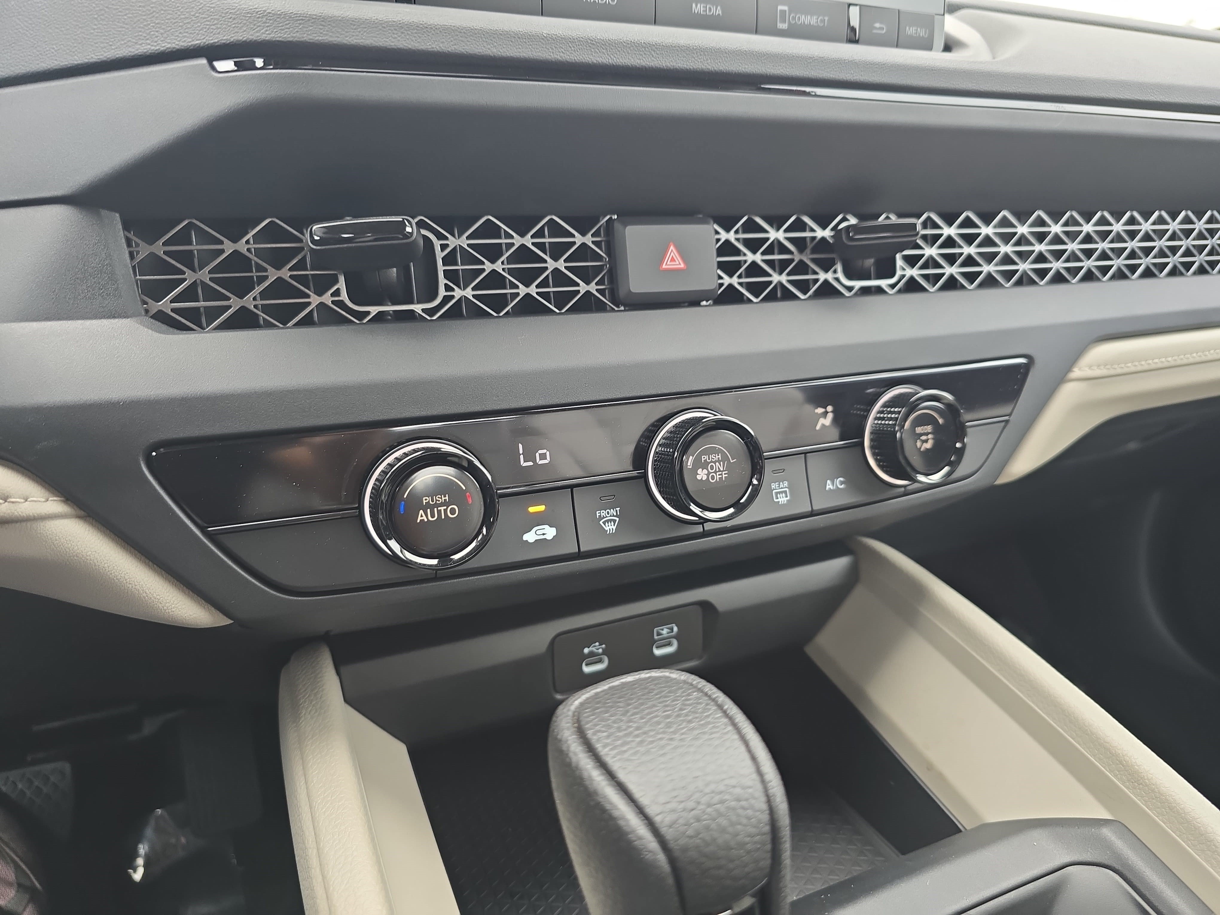 New 2025 Honda Accord LX image 22