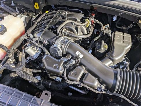 Certified 2023 Jeep Grand Cherokee L Limited w/ Black Appearance Package image 31