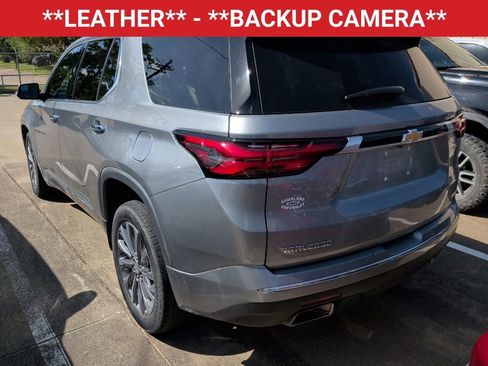Used 2023 Chevrolet Traverse Premier w/ LPO, Floor Liner Package FWD image 5