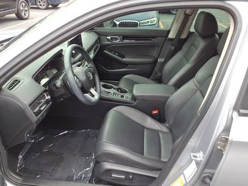 Certified 2024 Honda Civic Touring image 4
