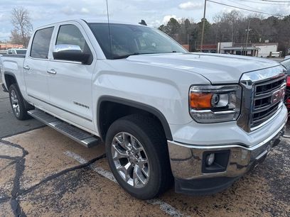 Used 2015 GMC Sierra 1500 SLT w/ SLT Crew Cab Value Package