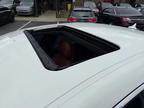 Used 2017 Maserati Ghibli image 34