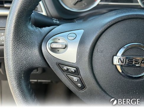Used 2018 Nissan Sentra SV image 16