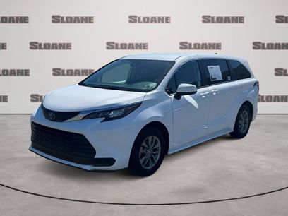 Used 2024 Toyota Sienna LE