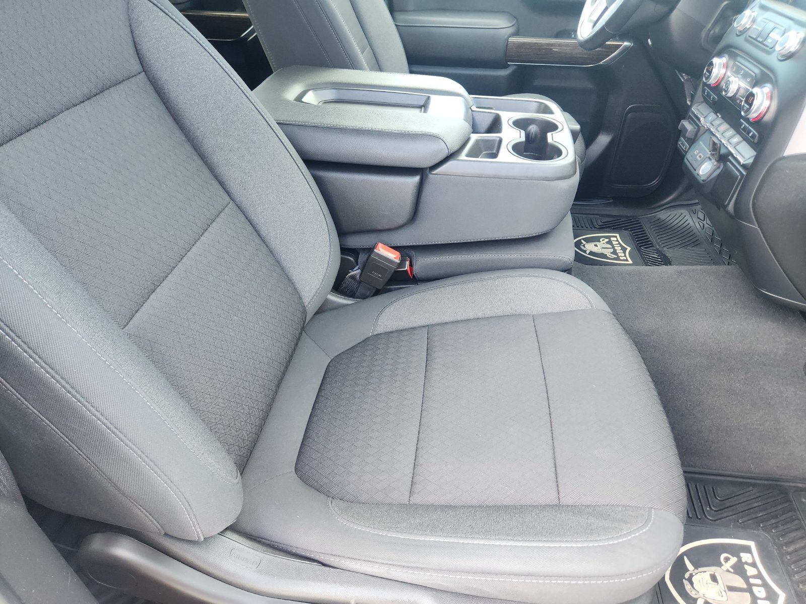 Used 2021 GMC Sierra 1500 SLE AWD/4WD image 15