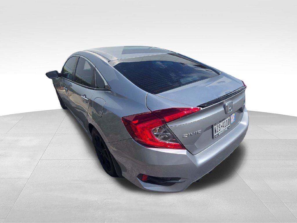 Used 2019 Honda Civic Sport image 6