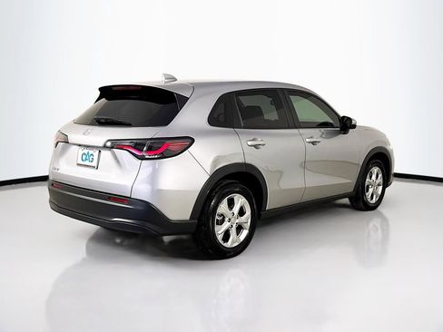 Used 2024 Honda HR-V LX image 9