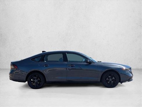 Used 2025 Honda Accord SE image 4