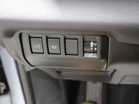 Used 2023 Subaru Ascent Limited AWD/4WD image 32