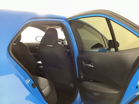 Used 2019 Toyota Corolla SE FWD image 19