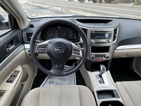 Used 2014 Subaru Outback 2.5i image 17