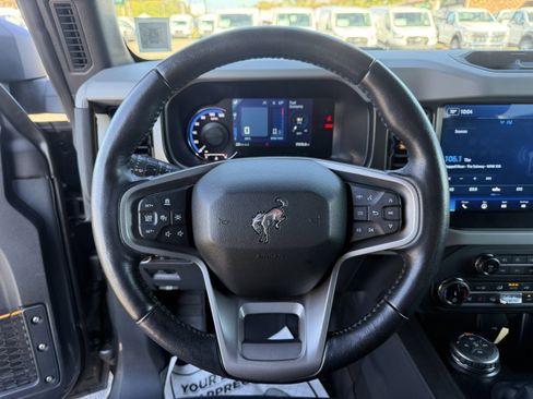 Certified 2022 Ford Bronco Badlands image 12