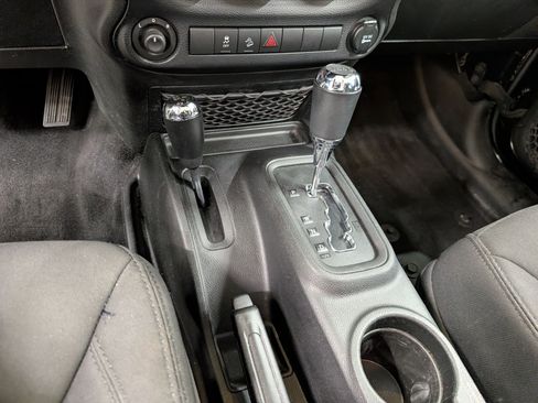 Used 2014 Jeep Wrangler Unlimited Sport w/ Quick Order Package 24S image 18