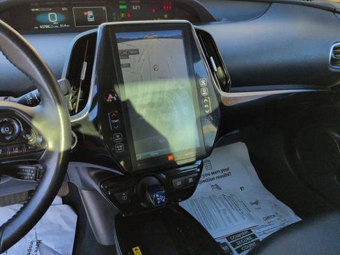 Used 2021 Toyota Prius Limited image 21
