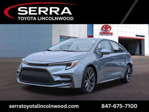 Used 2026 Toyota Corolla SE w/ SE Package FWD image 1