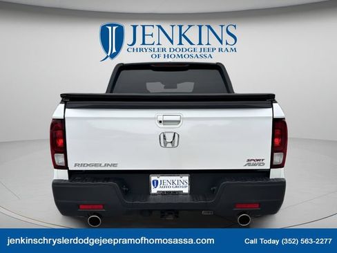 Used 2023 Honda Ridgeline Sport image 3