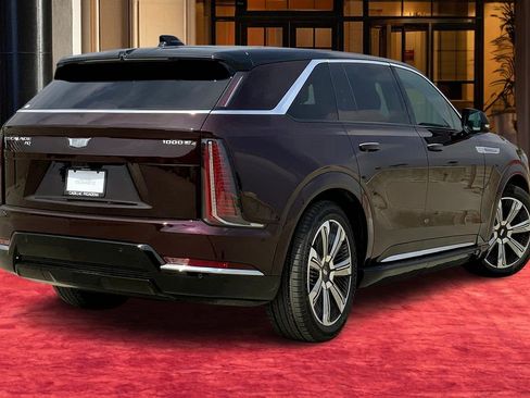 New 2025 Cadillac Escalade IQ Luxury 2 image 6