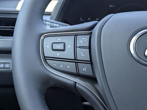 New 2026 Lexus UX 300h FWD w/ Accessory Package (Z2) image 31