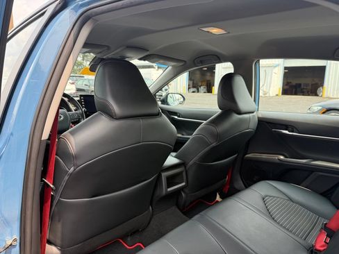 Used 2022 Toyota Camry TRD w/ TRD Package w/JBL Audio FWD image 12