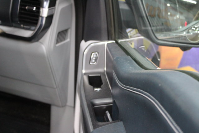 Used 2021 Ford F150 Limited AWD/4WD image 9