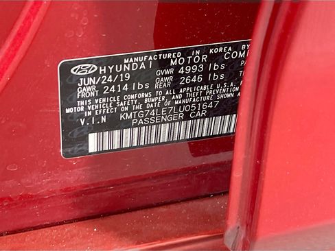 Used 2020 Genesis G70 3.3T w/ Elite Package image 32