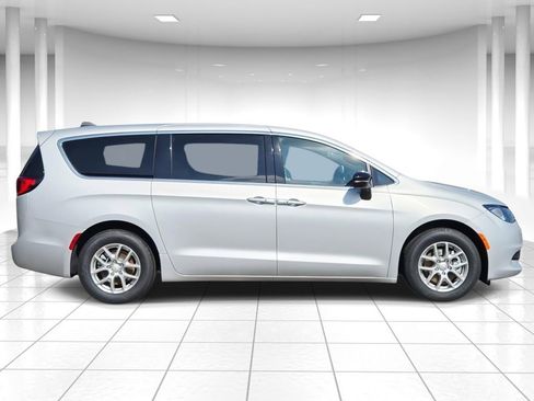 New 2026 Chrysler Voyager LX FWD image 2