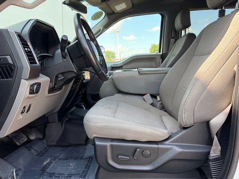 Used 2019 Ford F150 XLT w/ Equipment Group 302A Luxury AWD/4WD image 14