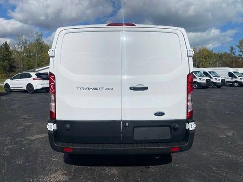 New 2024 Ford Transit 250 Low Roof w/ Load Area Protection Package RWD image 4