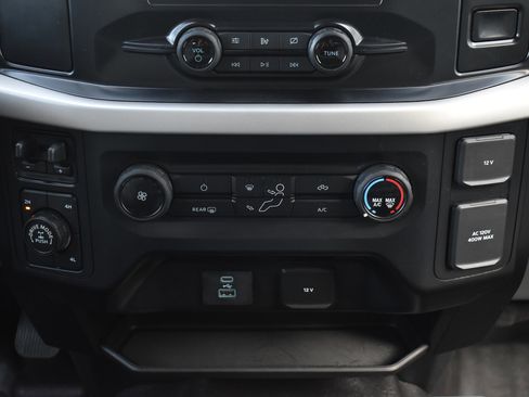 Used 2021 Ford F150 XL w/ Trailer Tow Package image 16