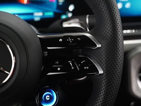 Used 2025 Mercedes-Benz G 63 AMG AMG G 63 image 21