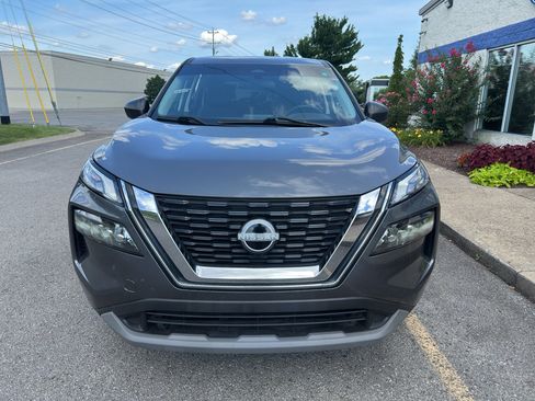 Used 2023 Nissan Rogue S AWD/4WD image 9