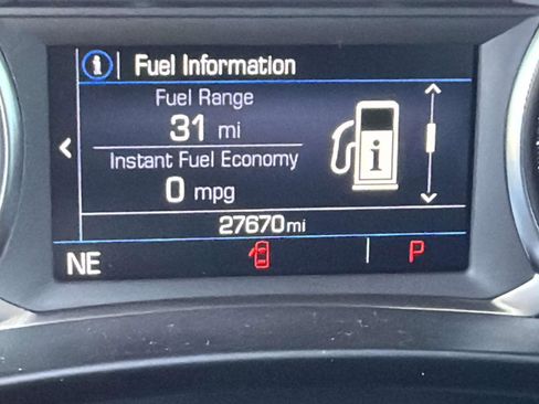 Used 2024 GMC Terrain SLE image 16