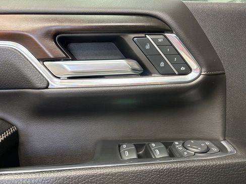 Used 2024 GMC Sierra 2500 Denali w/ Denali Reserve Package image 33