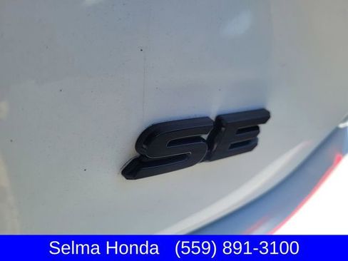 Used 2025 Toyota Camry SE FWD image 29
