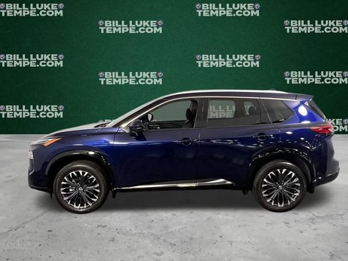 Used 2024 Nissan Rogue Platinum w/ Platinum Premium Package image 11