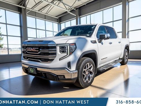 Used 2022 GMC Sierra 1500 SLT AWD/4WD image 27