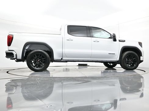 New 2026 GMC Sierra 1500 Elevation image 23